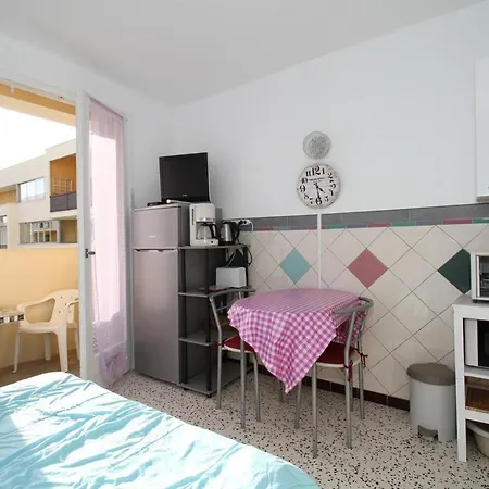 Studio Lumineux Avec Parking, Balcon Et Cellier - - Fr-1-553-245 Balaruc-les-Bains