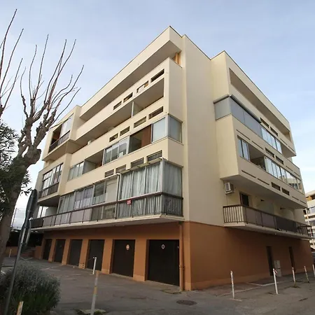 Studio Lumineux Avec Parking, Balcon Et Cellier - - Fr-1-553-245 *